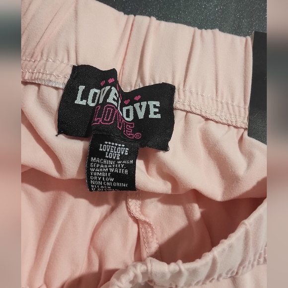 Short Sets Lot of 3 (pink, rose, yellow/gold) size medium - Picture 2 of 6